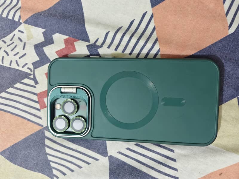 Apple iPhone 13 Pro Max 1