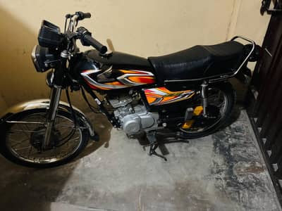 Honda Bike for Sale – Excellent Condition – Urgent Sale