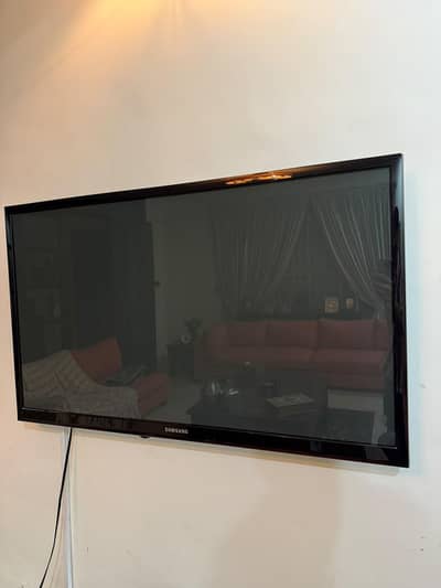 Samsung 55" Series 7 UA55C7000WF 3D Smart LED TV Full HD