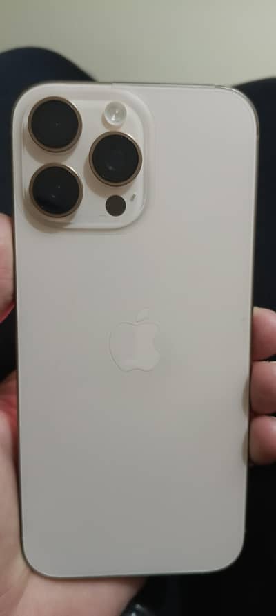 Apple iPhone 16 Pro Max JV