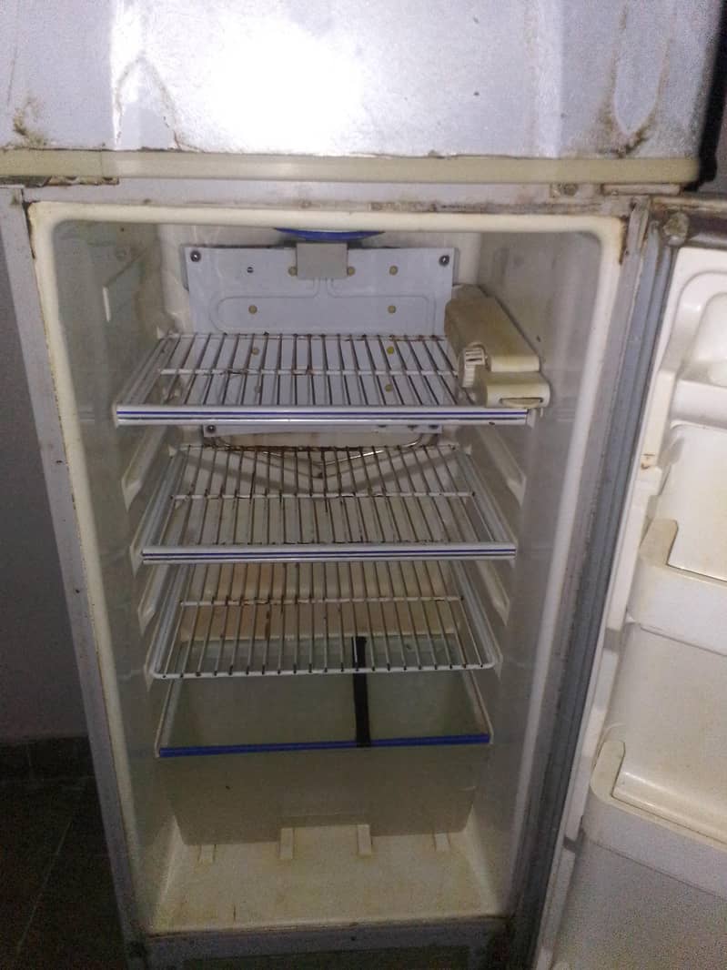 refrigerator 2