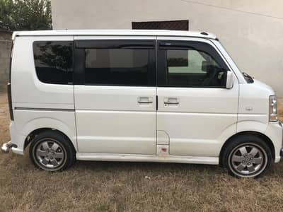 Suzuki Every 2013