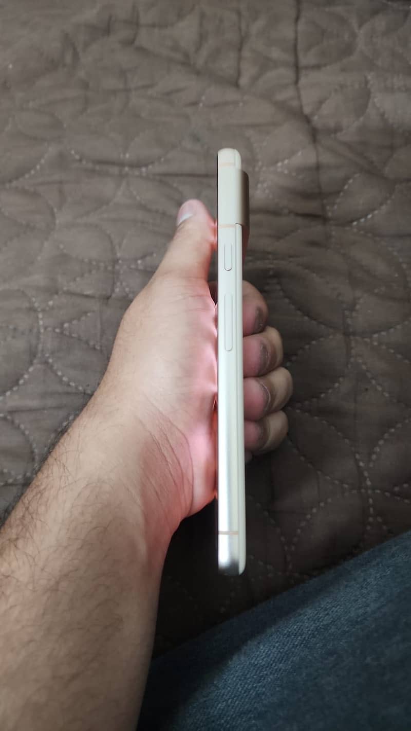 Google Pixel 8 1