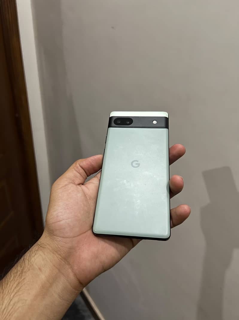 Google Pixel 6a 1