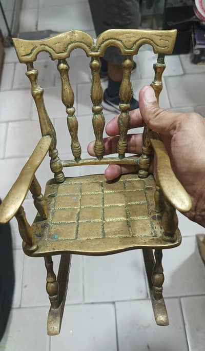 Imported Antique and Vintage Home Decorative Items { Whatsapp Only }