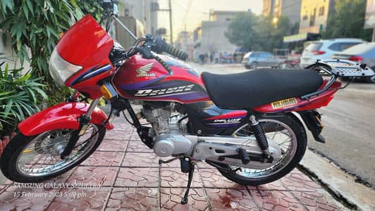Honda deluxe 125