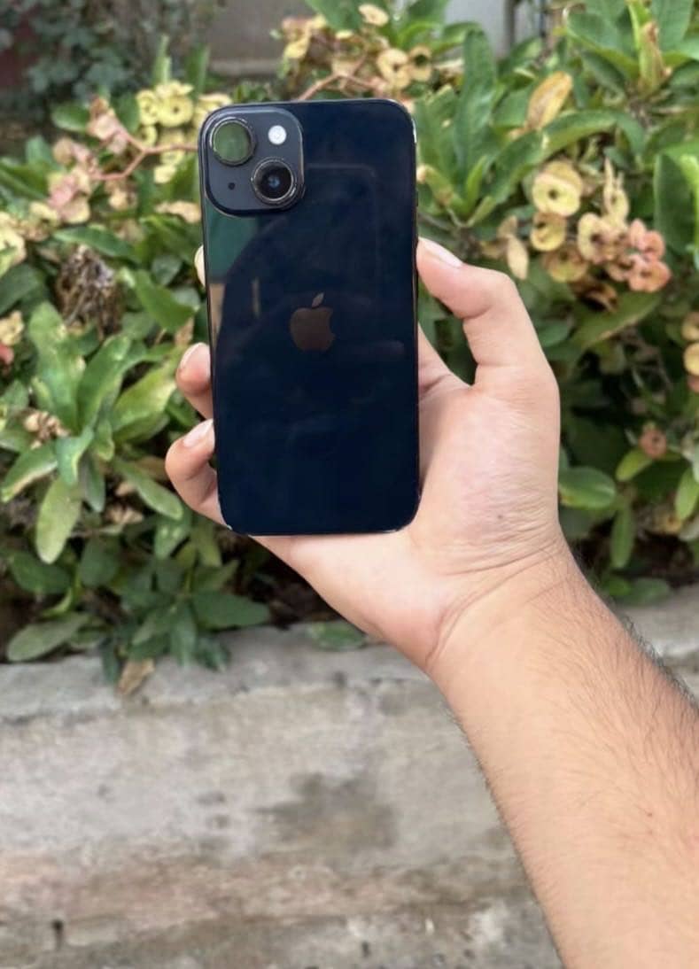 Apple iPhone 14 6
