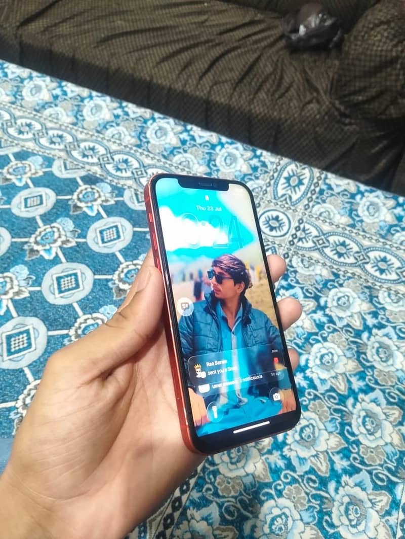 Apple iPhone 12 2