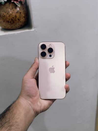 Apple iPhone 16 Pro