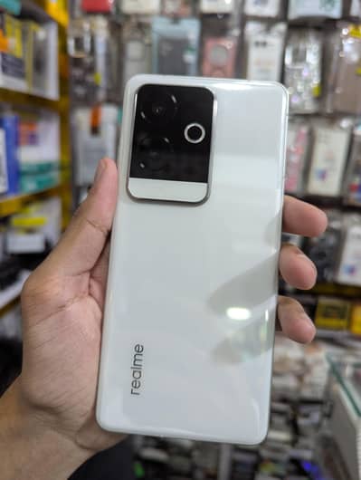 Realme GT 6