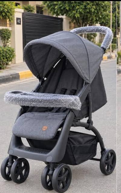 branded stroller like new
