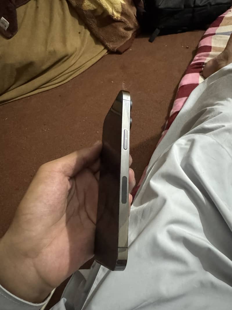 Apple iPhone 13 Pro 6
