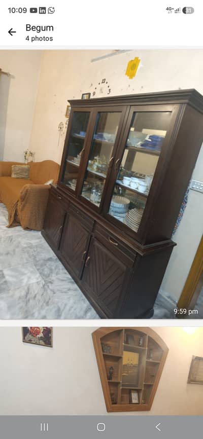 Chinyoti showcase for sale in very good condition