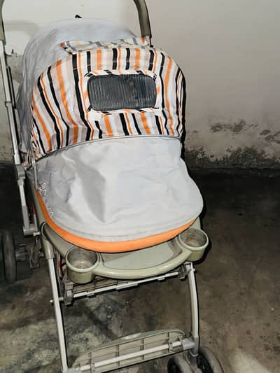 BABY PRAM