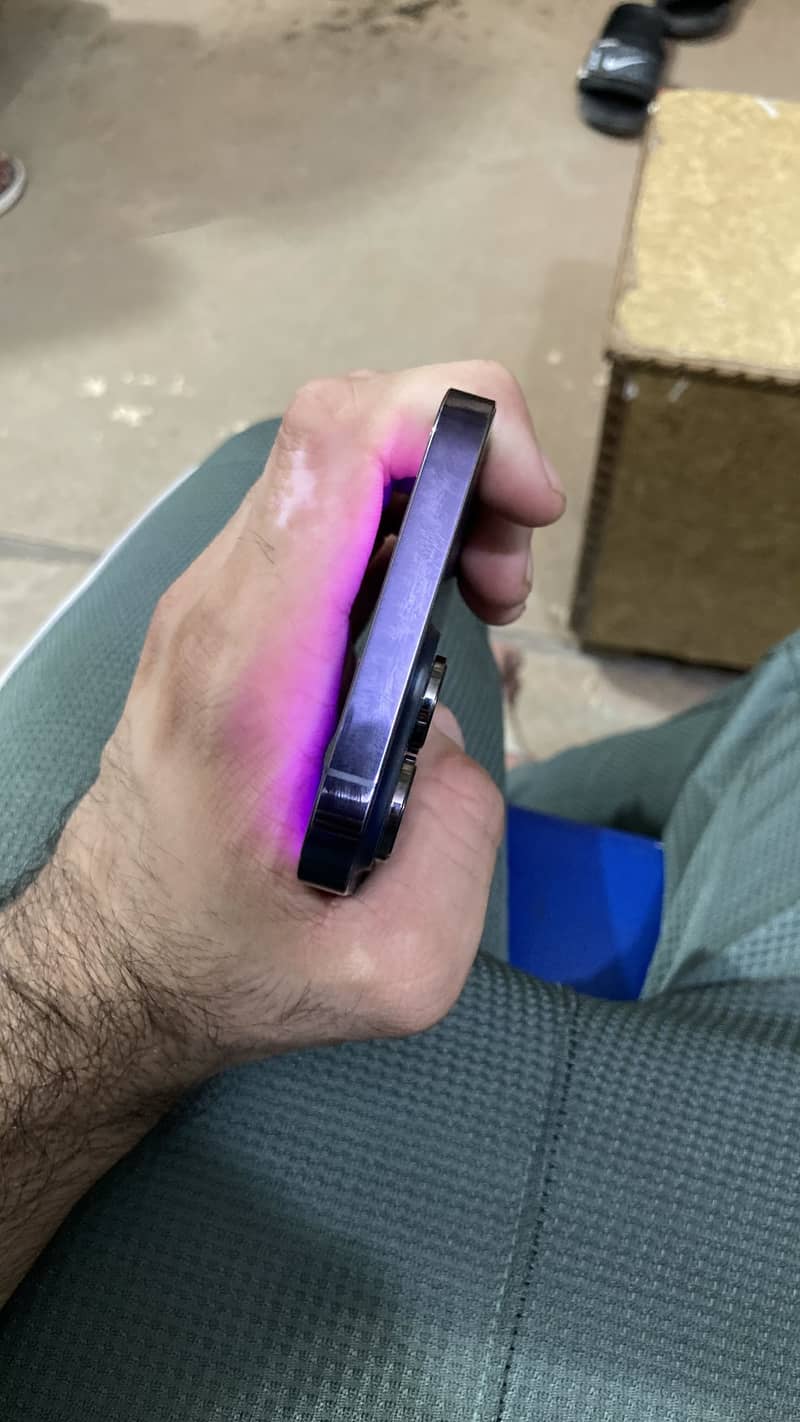 Apple iPhone 14 Pro Max 3