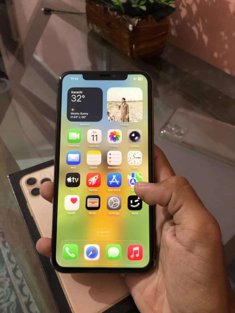 Apple iPhone 11 Pro Max 3