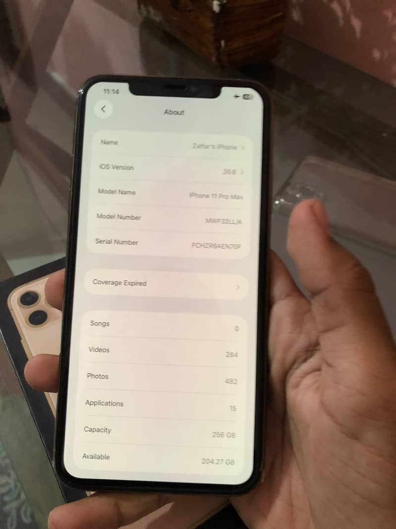 Apple iPhone 11 Pro Max 8