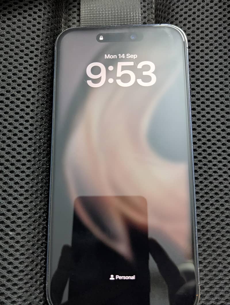 Apple iPhone 14 Pro Max 1