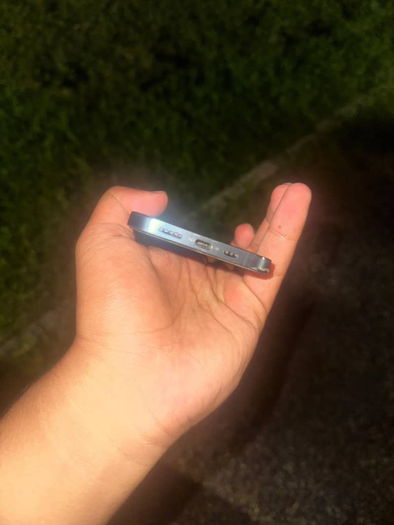 Apple iPhone 12 Pro 5