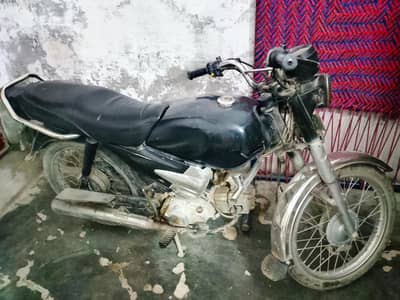 Yamaha YD-100 Junoon used