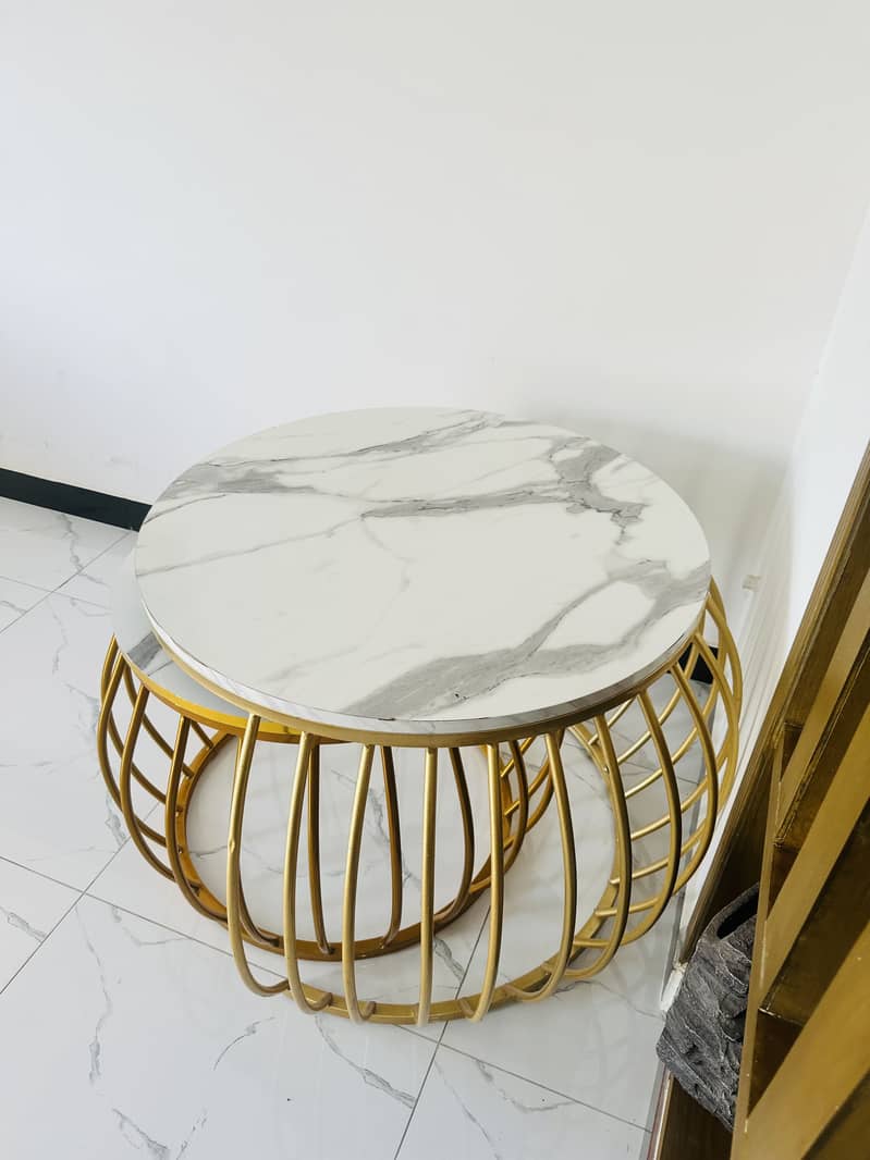 Round 02 Coffee tables and 01 Center Table 0