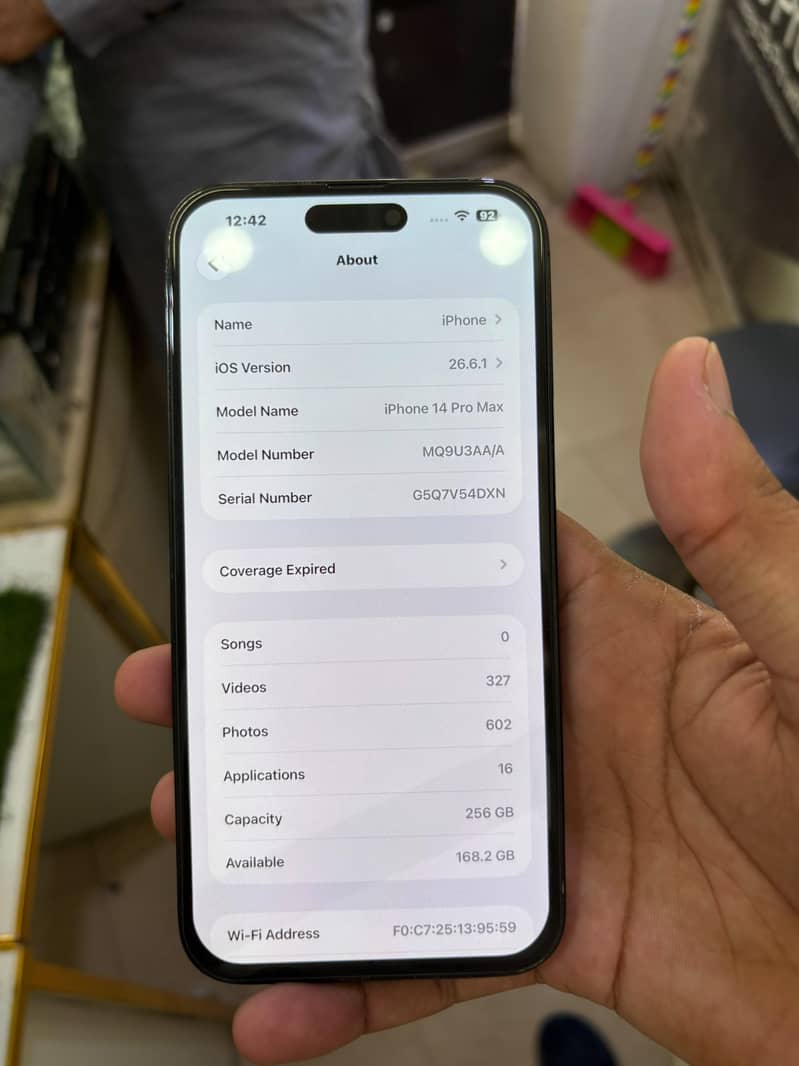 Apple iPhone 14 Pro Max 1