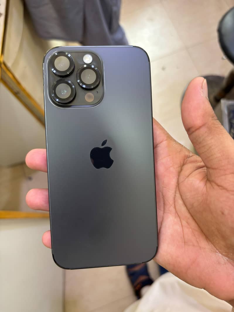 Apple iPhone 14 Pro Max 2