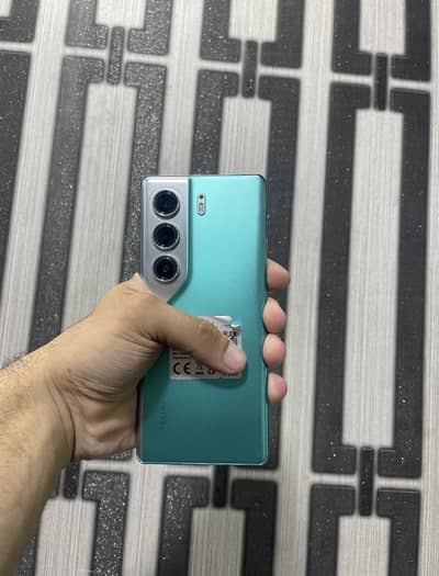 Tecno CAMON 40 Pro