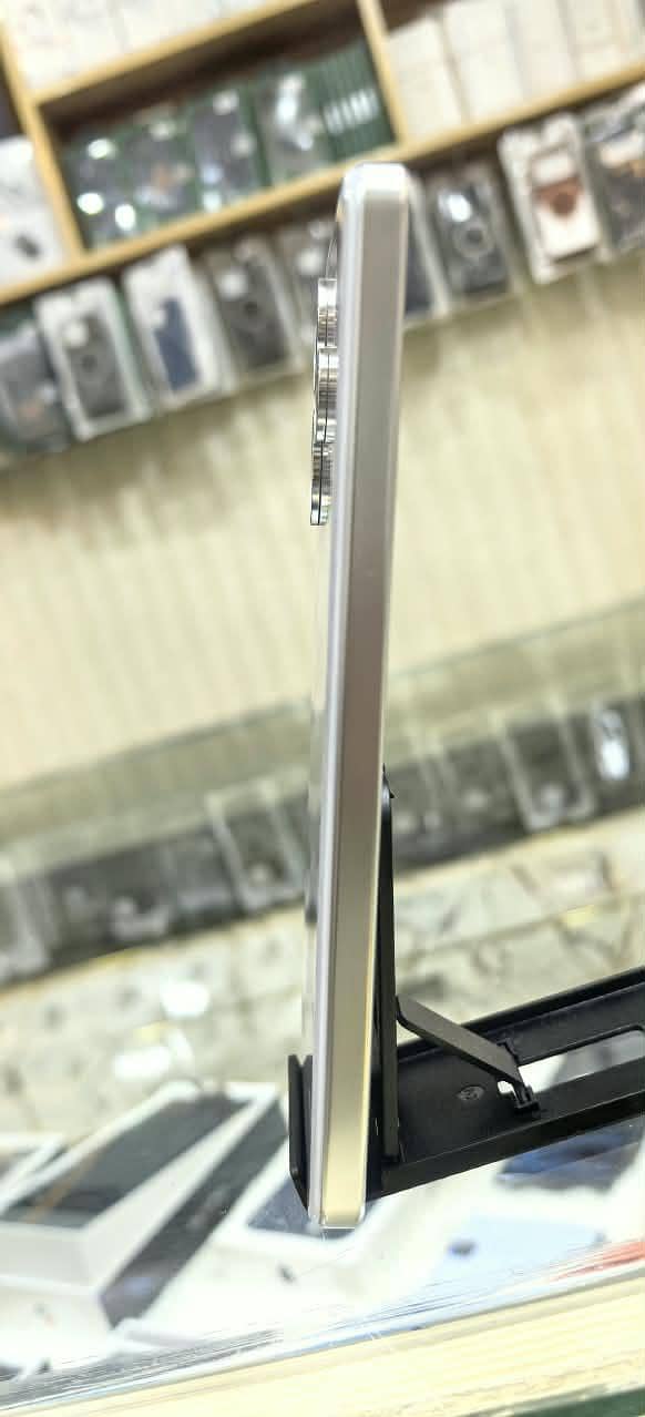 Realme 4