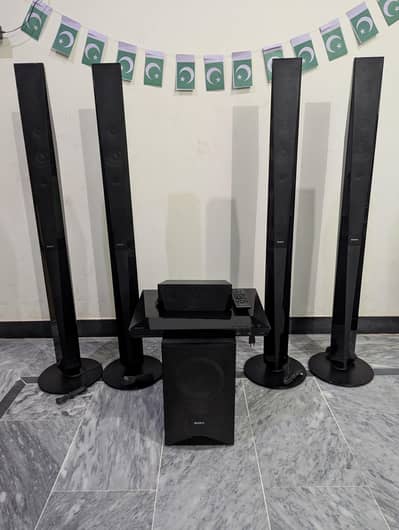 Sony DZ_950 home theater 5.1  (Fix Price)