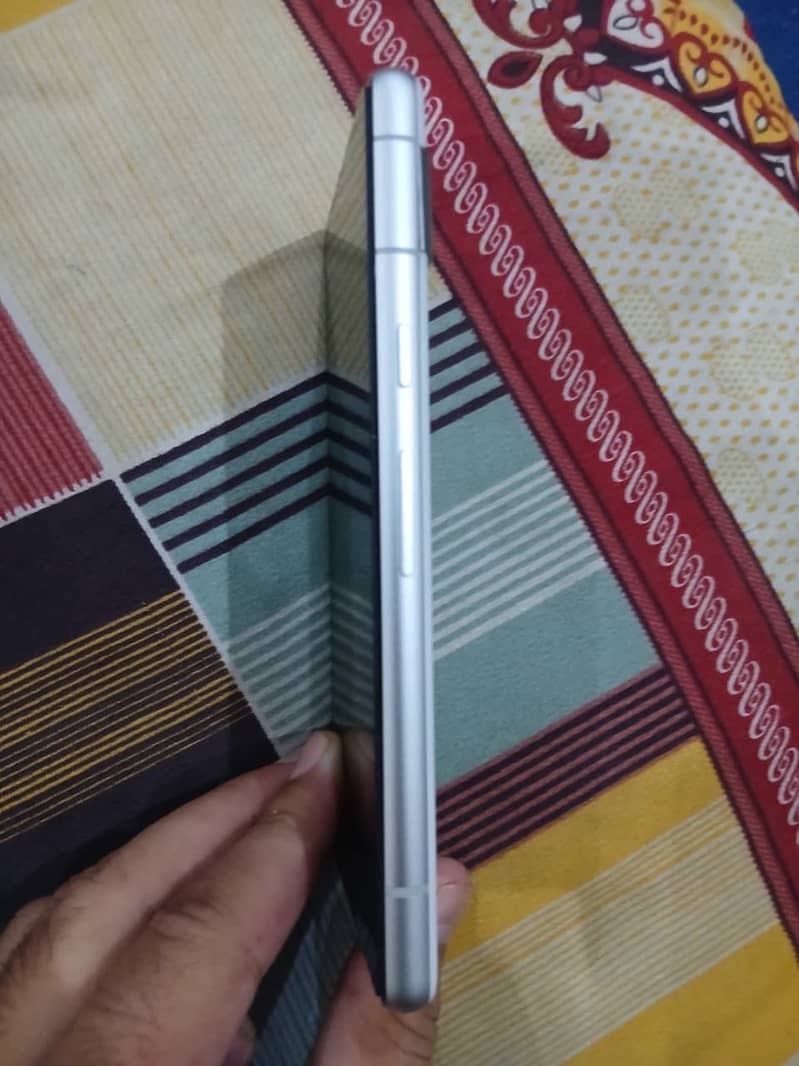 Google Pixel 7a 1