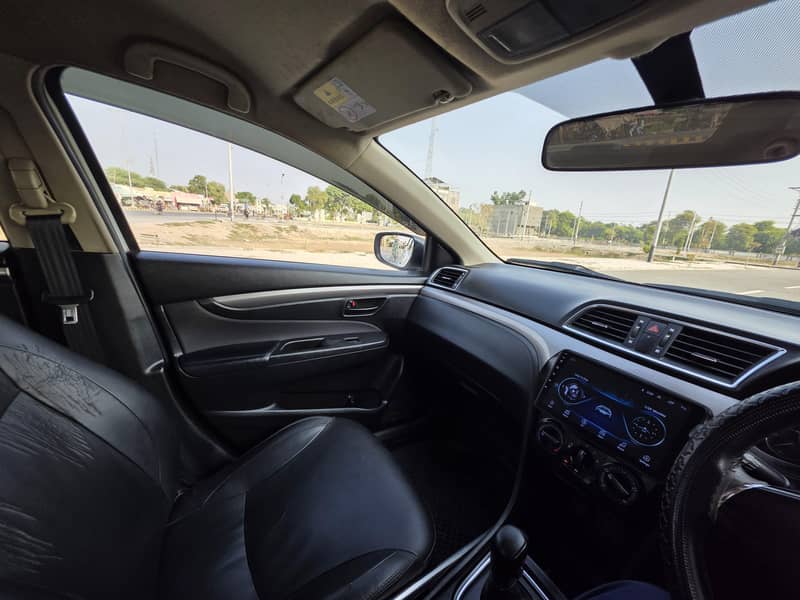 suzuki ciaz automatic 2017 model 8