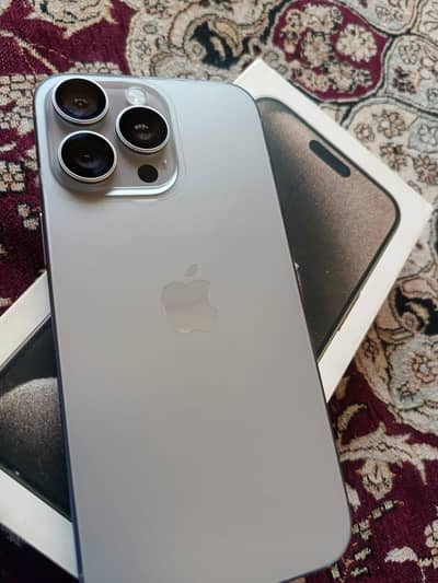iPhone 15 pro max water proof