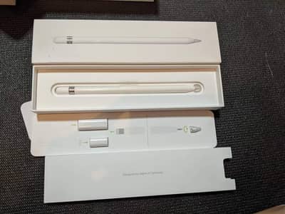 03258068238Ipad pro 13 inch m4 wifi+cellular 512gb urgent sale