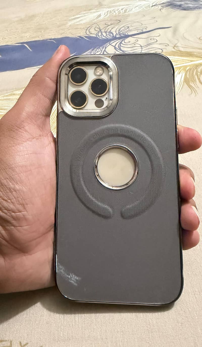 Apple iPhone 12 Pro 1