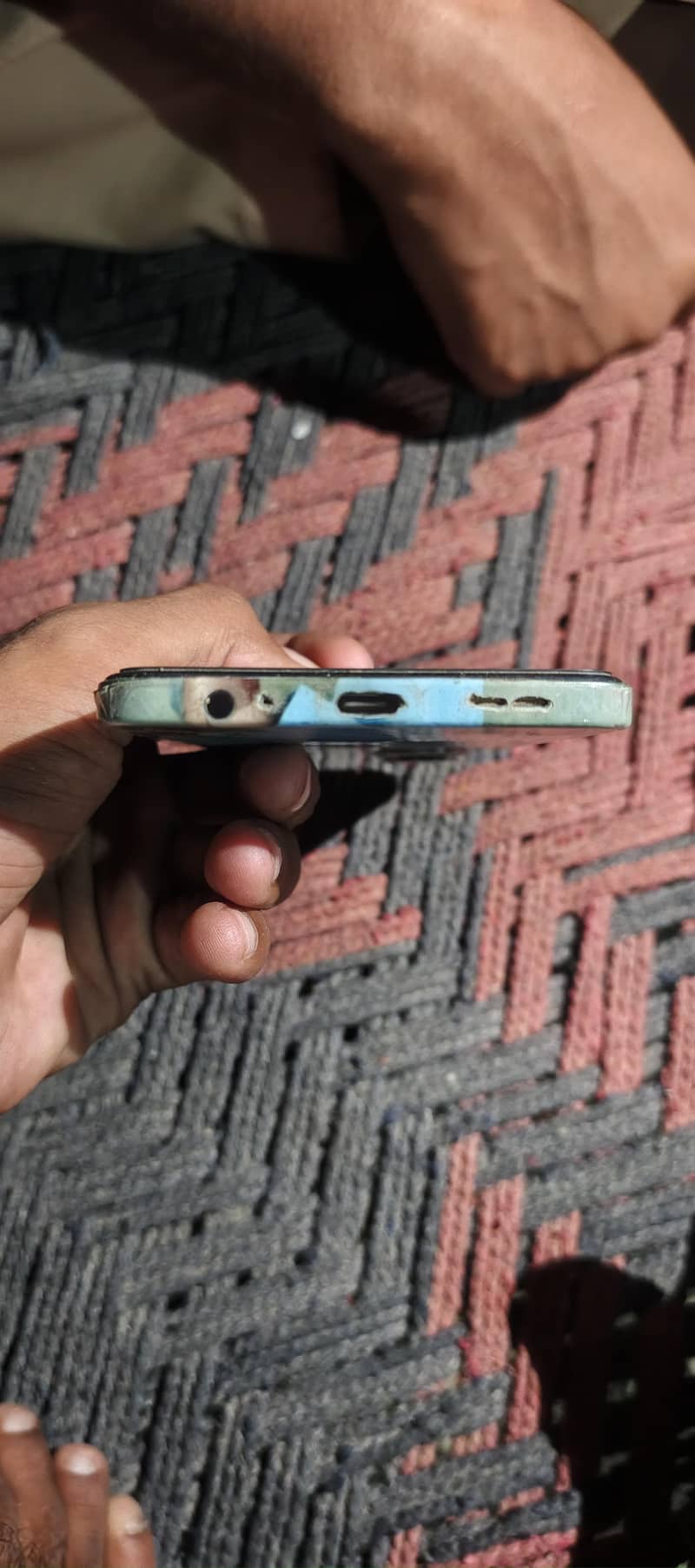 Itel S25 1