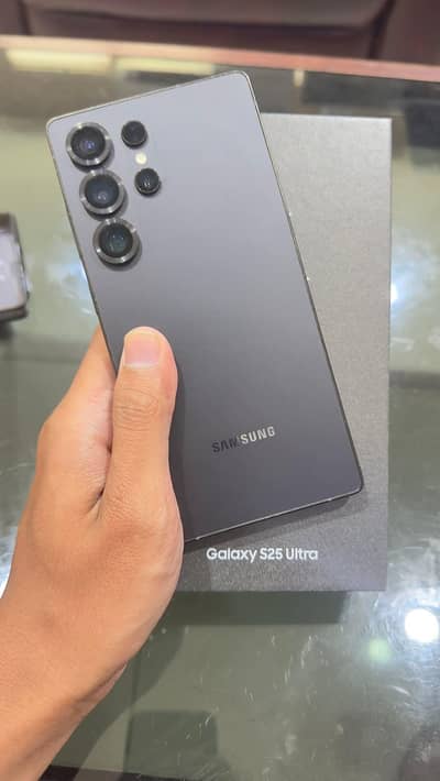 Samsung Galaxy S25 Ultra in excellent condition.  512GB Storage