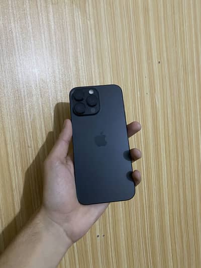 Apple iPhone 16 Pro Max