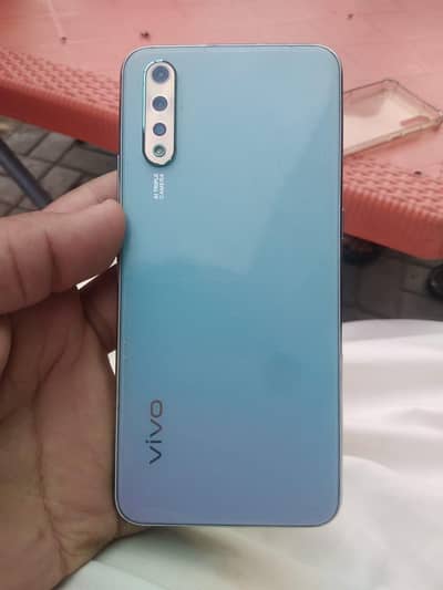 Vivo S1