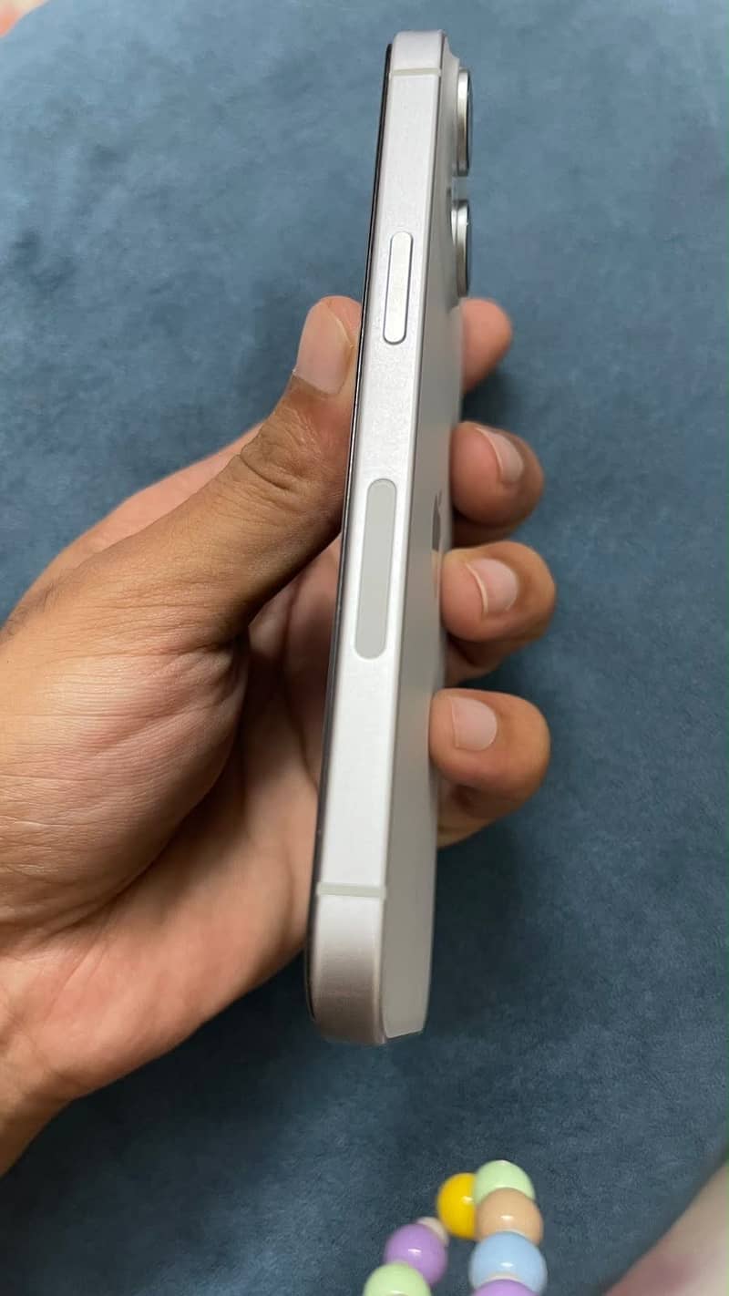 Apple iPhone 15 1