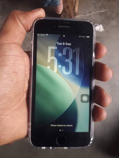 Apple iPhone SE 2020