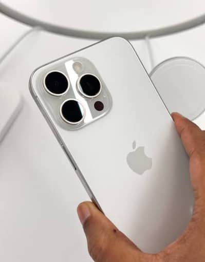 Apple iPhone 15 Pro Max