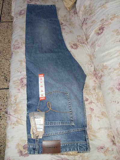 Branded New Jeans 42 size waste