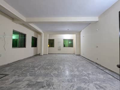 Office Space Available For Rent Saddar Lahore Cantt.