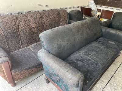 Old sofa set