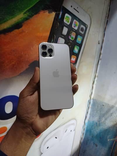 Apple iPhone 12 Pro