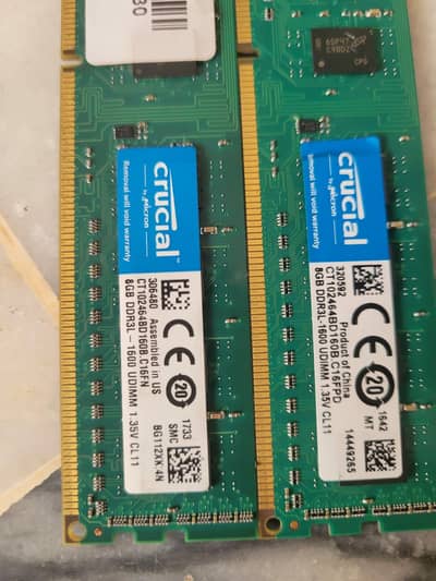 16GB DDR3 1600Mhz Ram 8×2 Crucial ram sticks