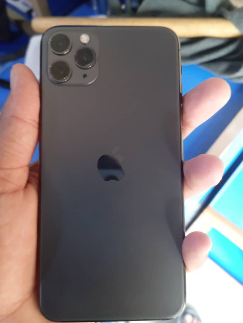 Apple iPhone 11 Pro Max 0