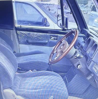 Mitsubishi Pajero 1986…. Contact no: 03402130756