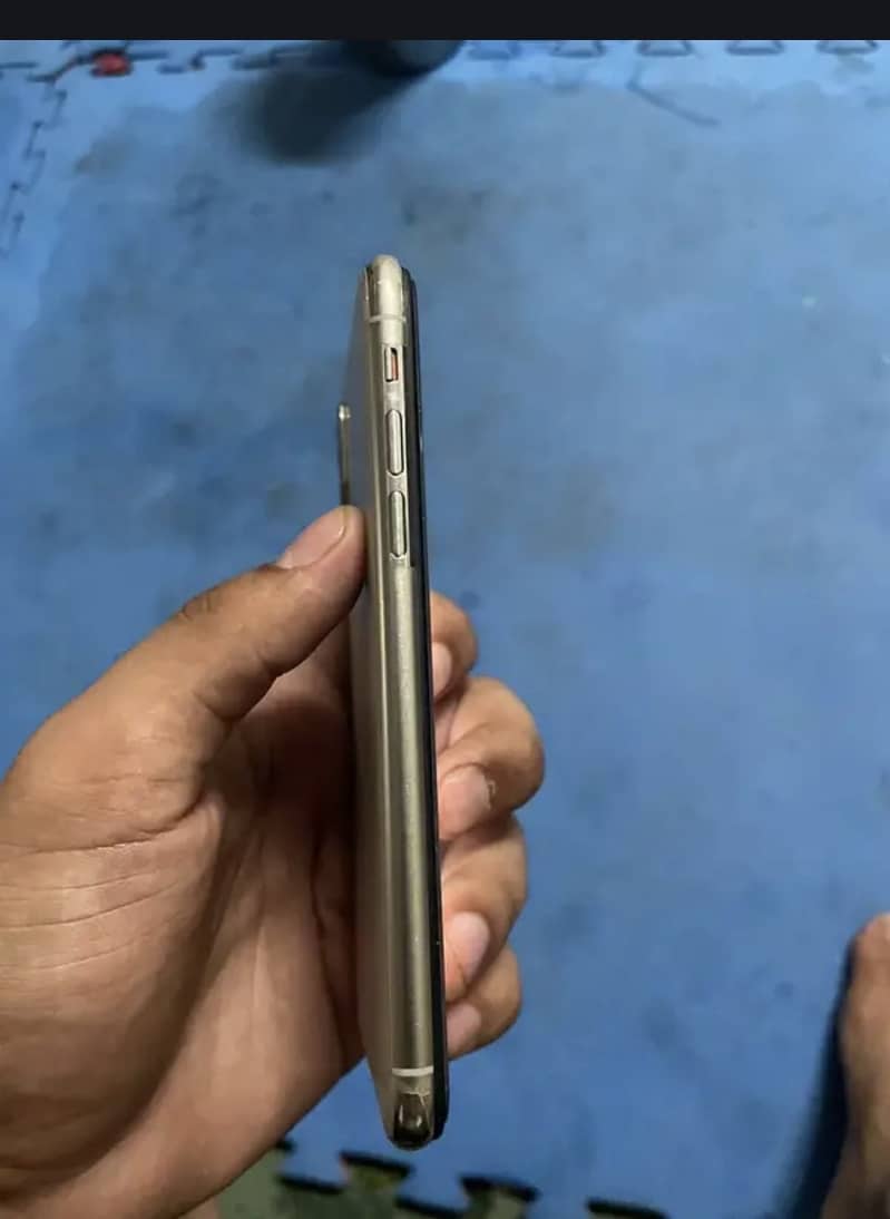 Apple iPhone X 2